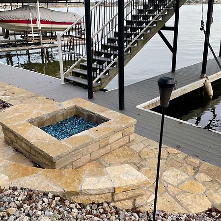 Lavish Lake House, Near Vineyards And Marinas! Granbury Esterno foto