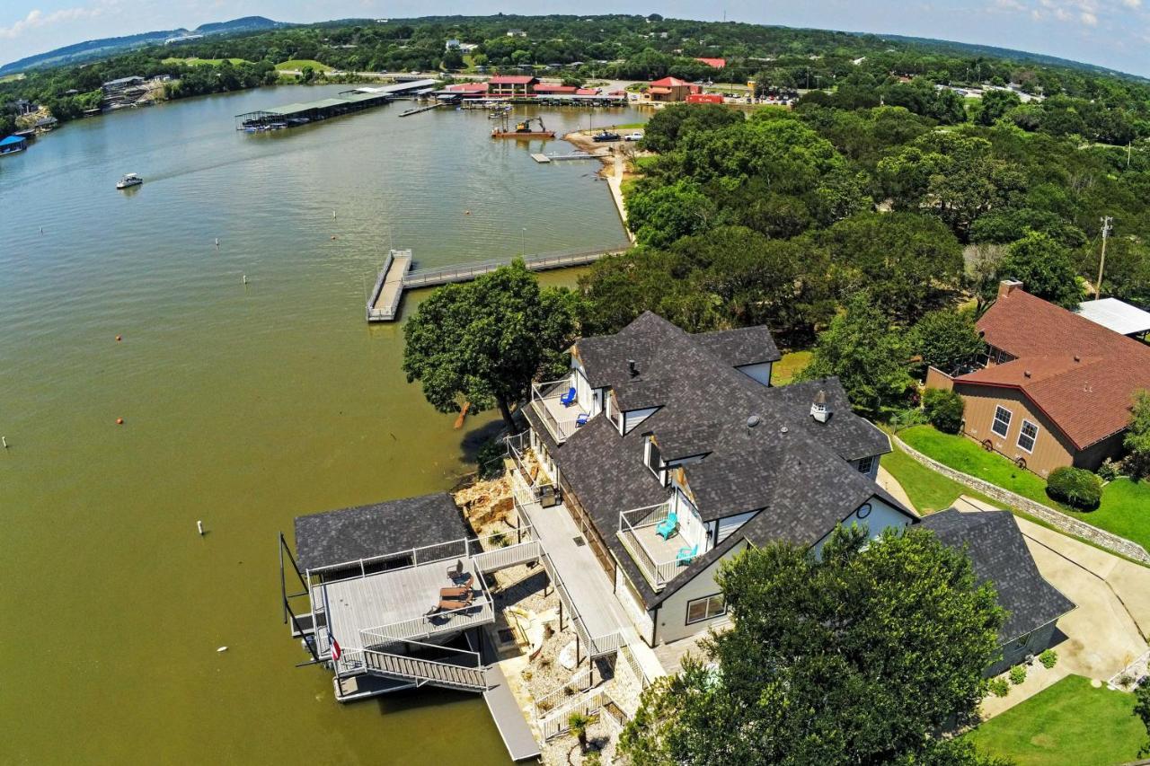 Lavish Lake House, Near Vineyards And Marinas! Granbury Esterno foto