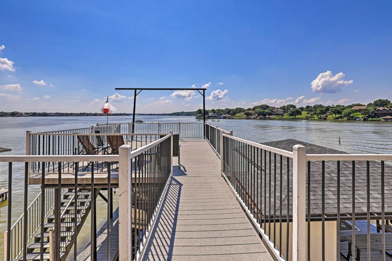 Lavish Lake House, Near Vineyards And Marinas! Granbury Esterno foto